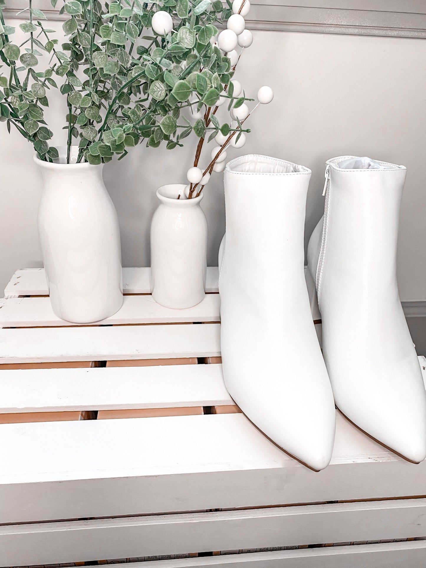 The Dixie Boots, White